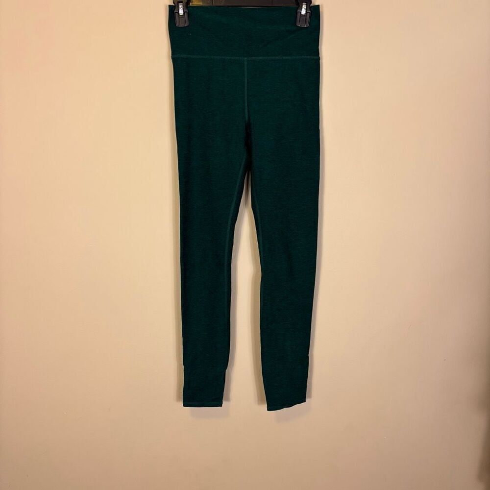Vuori Heathered Green High Waisted Athletic Leggings Size Small